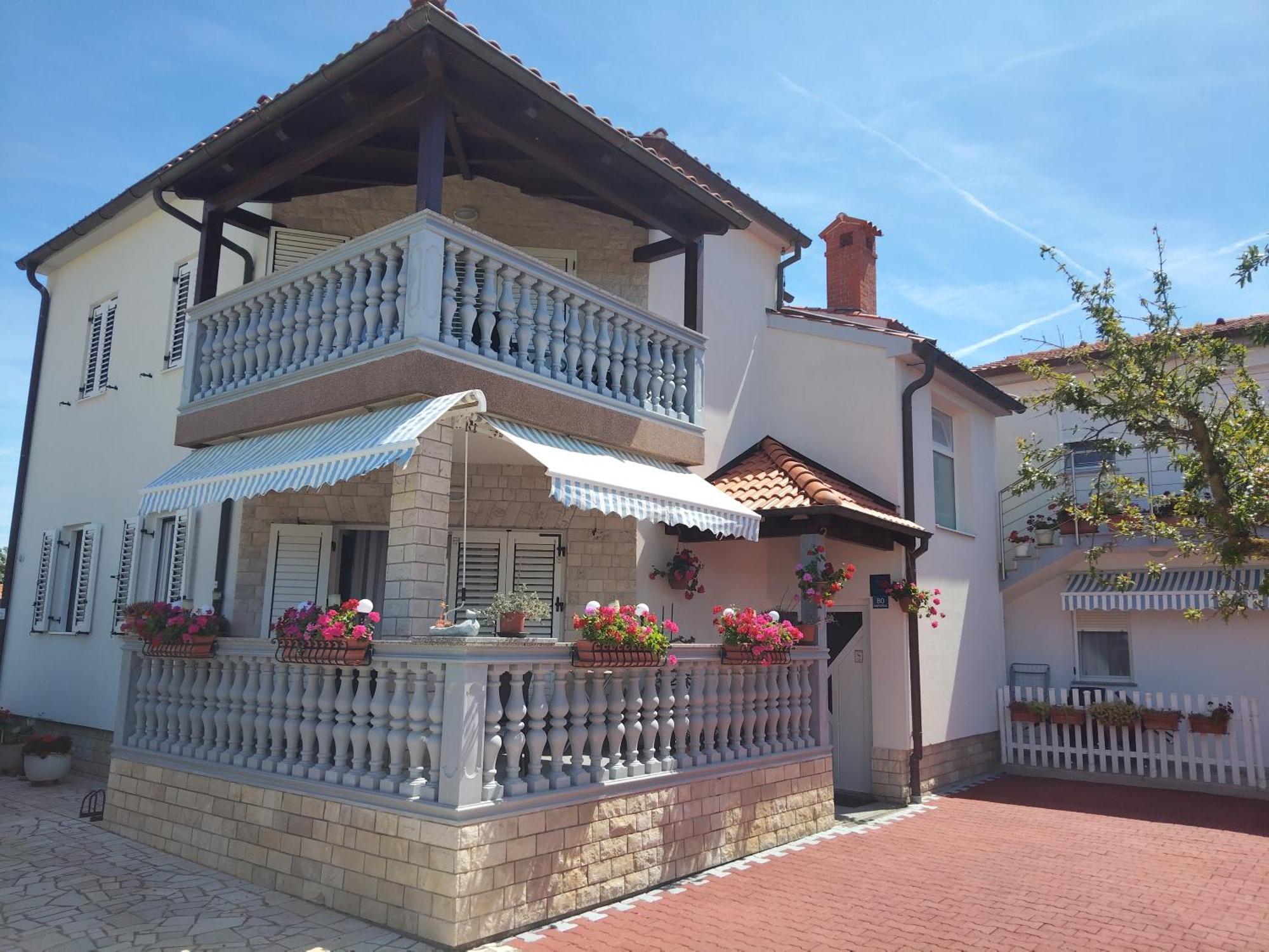 Apartmani Mila-Casa Bianca Medulin Exterior photo